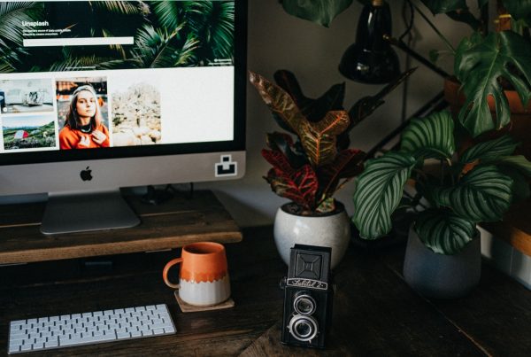 free marketing tools: Unsplash on an iMac